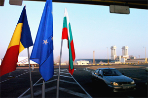Hier hat das Schengen-Abkommen noch keine Gültigkeit: Der Grenzübergang zwischen Bulgarien und  Rumänien in der Stadt Rousse.