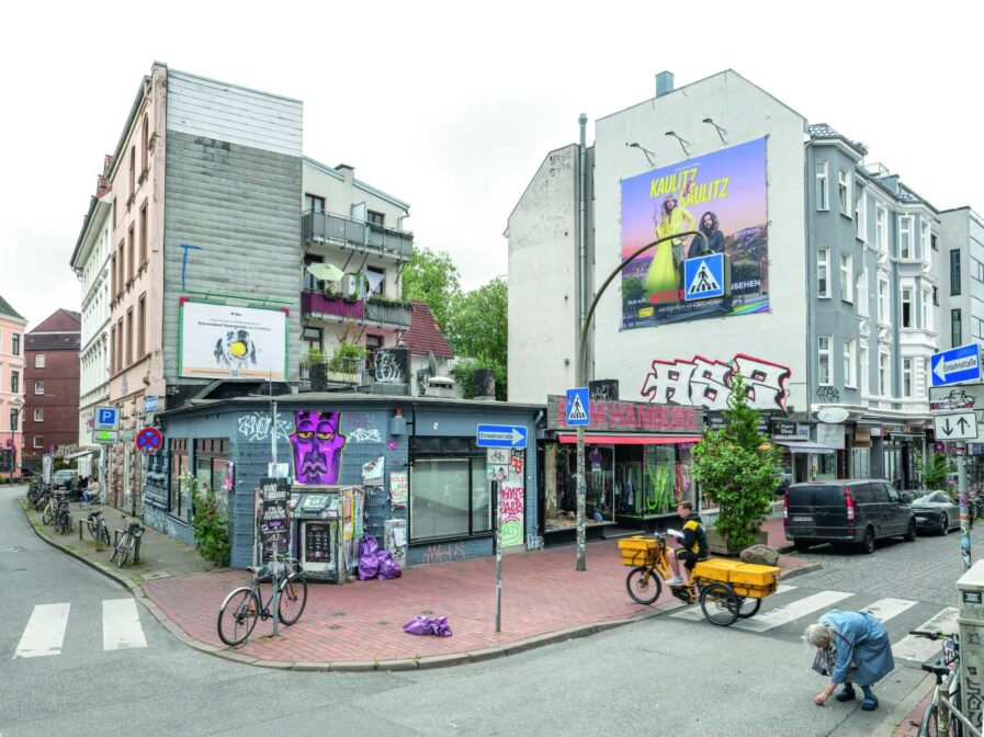 Bahrenfelder Straße, Ecke Kleine Rainstraße. Foto: Peter Bruns und Claas Möller