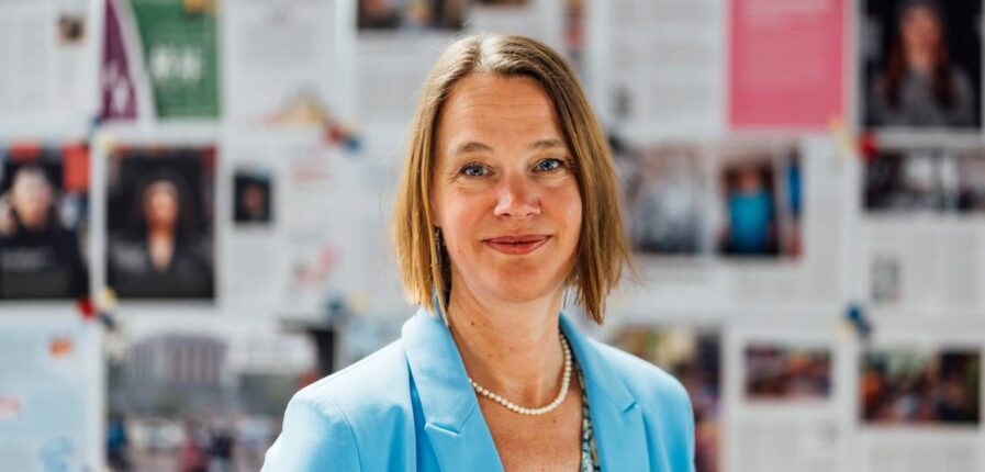 Die neue Herausgeberin von Hinz&Kunzt: Annika Woydack. Foto: Miguel Ferraz